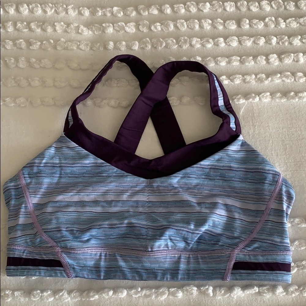 Lululemon sport bra
